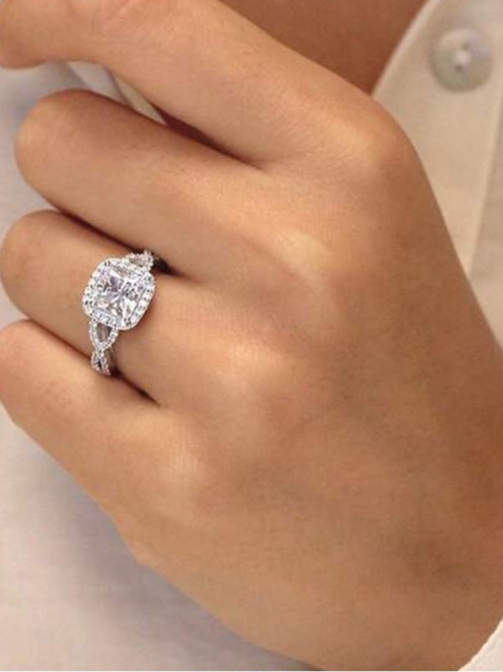 Silver ring - Picture 3 of 4
